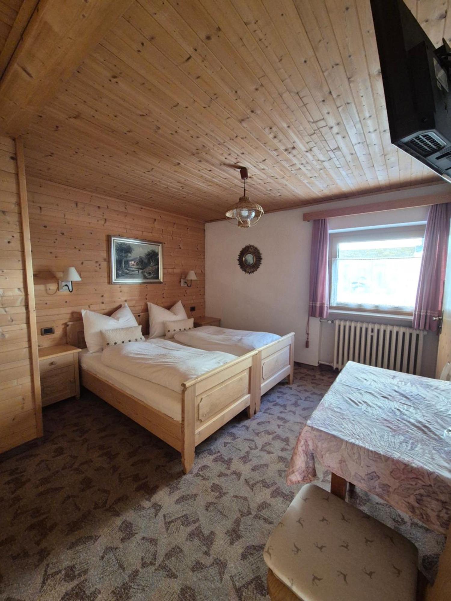 Hotel Garnì Cir Santa Cristina Val Gardena Esterno foto
