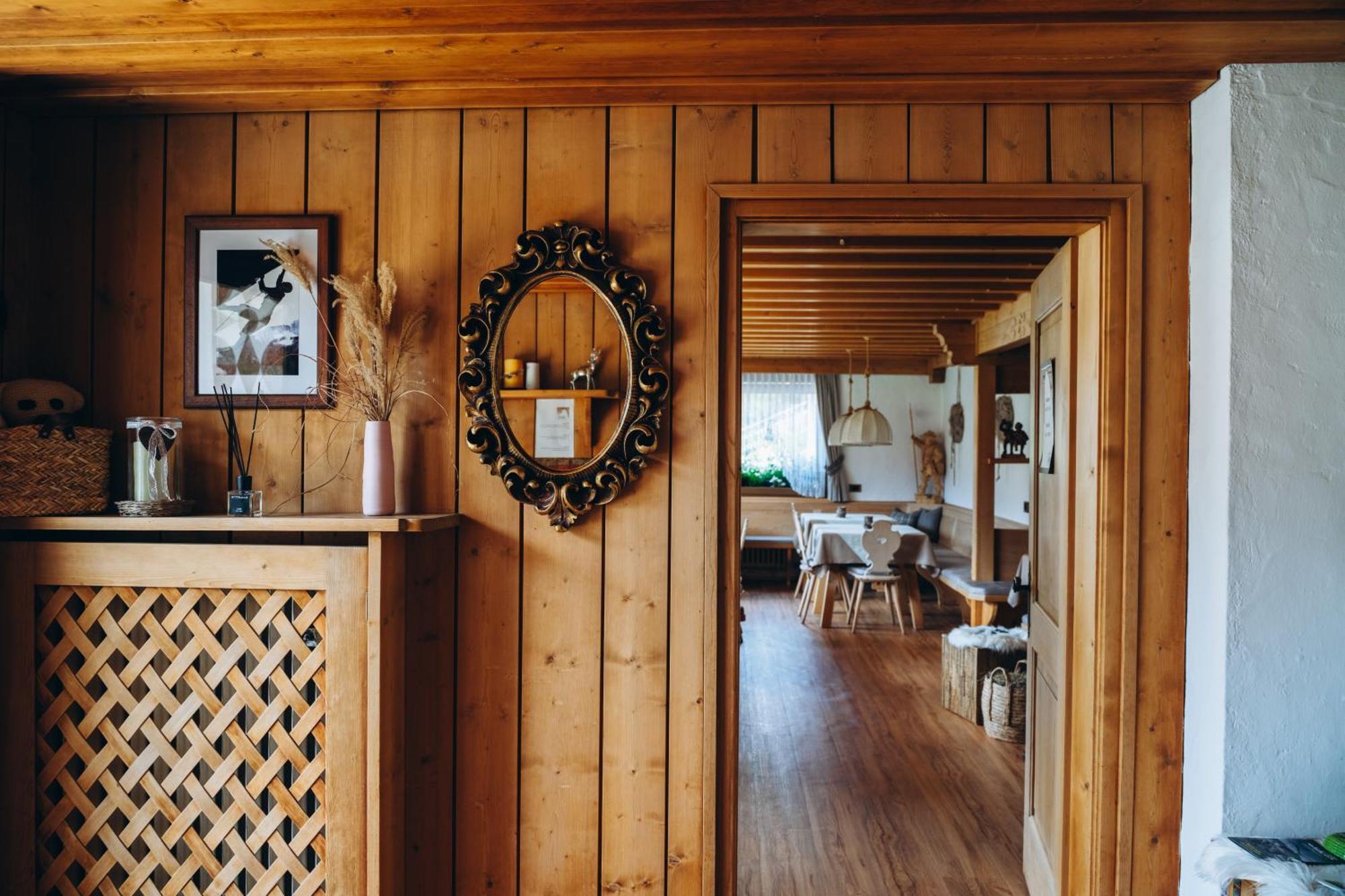 Hotel Garnì Cir Santa Cristina Val Gardena Esterno foto